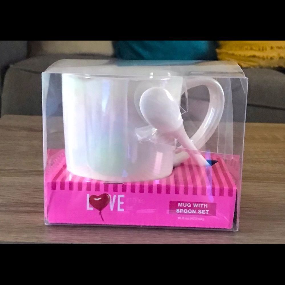 NEW … Mug With Spoon Gift Set